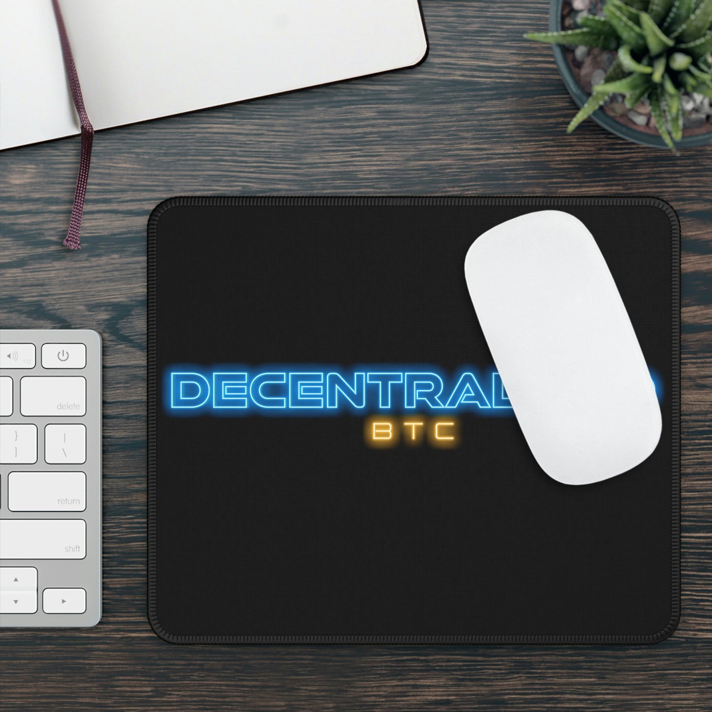 Decentralized Gaming Mouse Pad